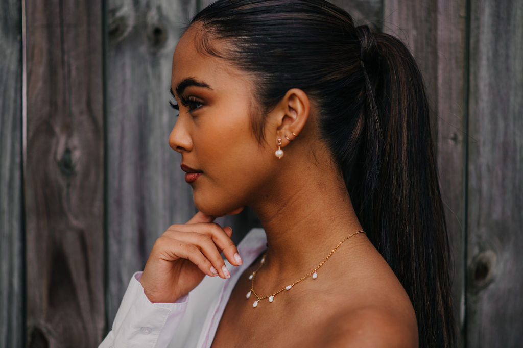 The Love Me Not Necklace