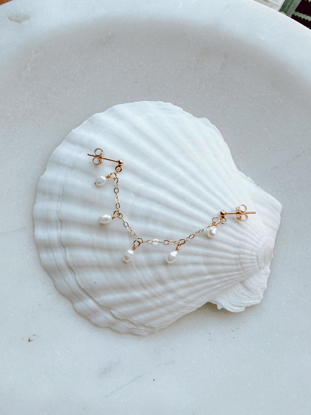 The Pearl Ear Climbers